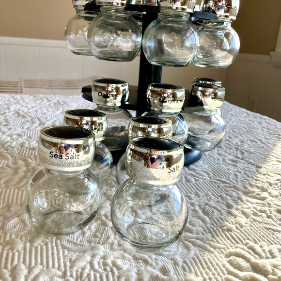 Kamenstein Swivel Spice Rack - Picture 4 of 10